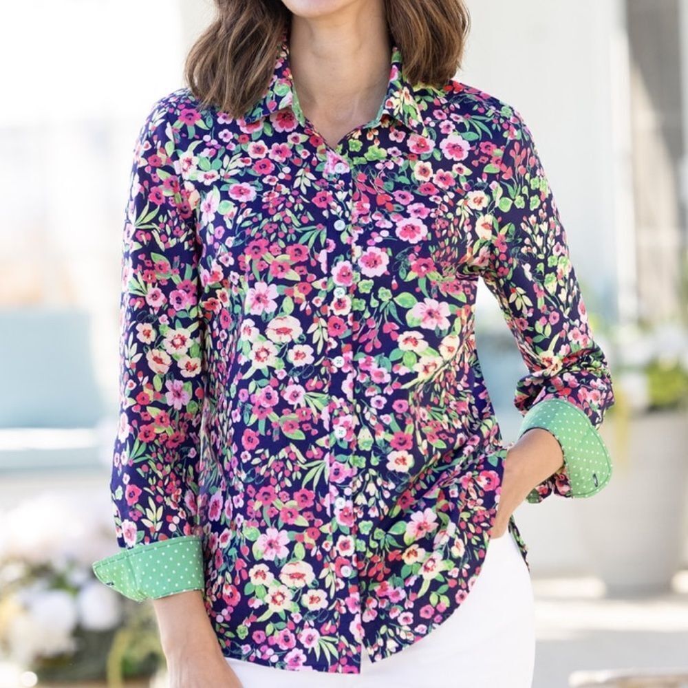 Appleseed’s Women’s Floral Print Button Up Shirt, Size PS‎